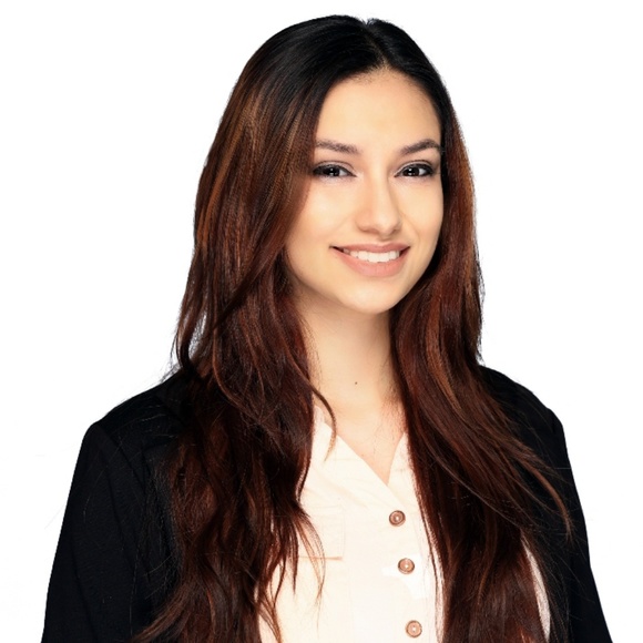 **POSH EMBASSADOR** - Picture 1 of 1